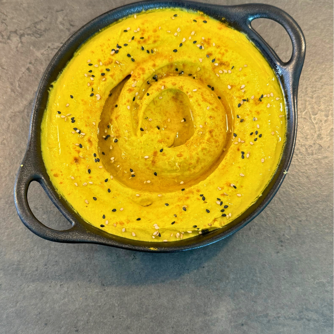 Hummus giallo mango e curry