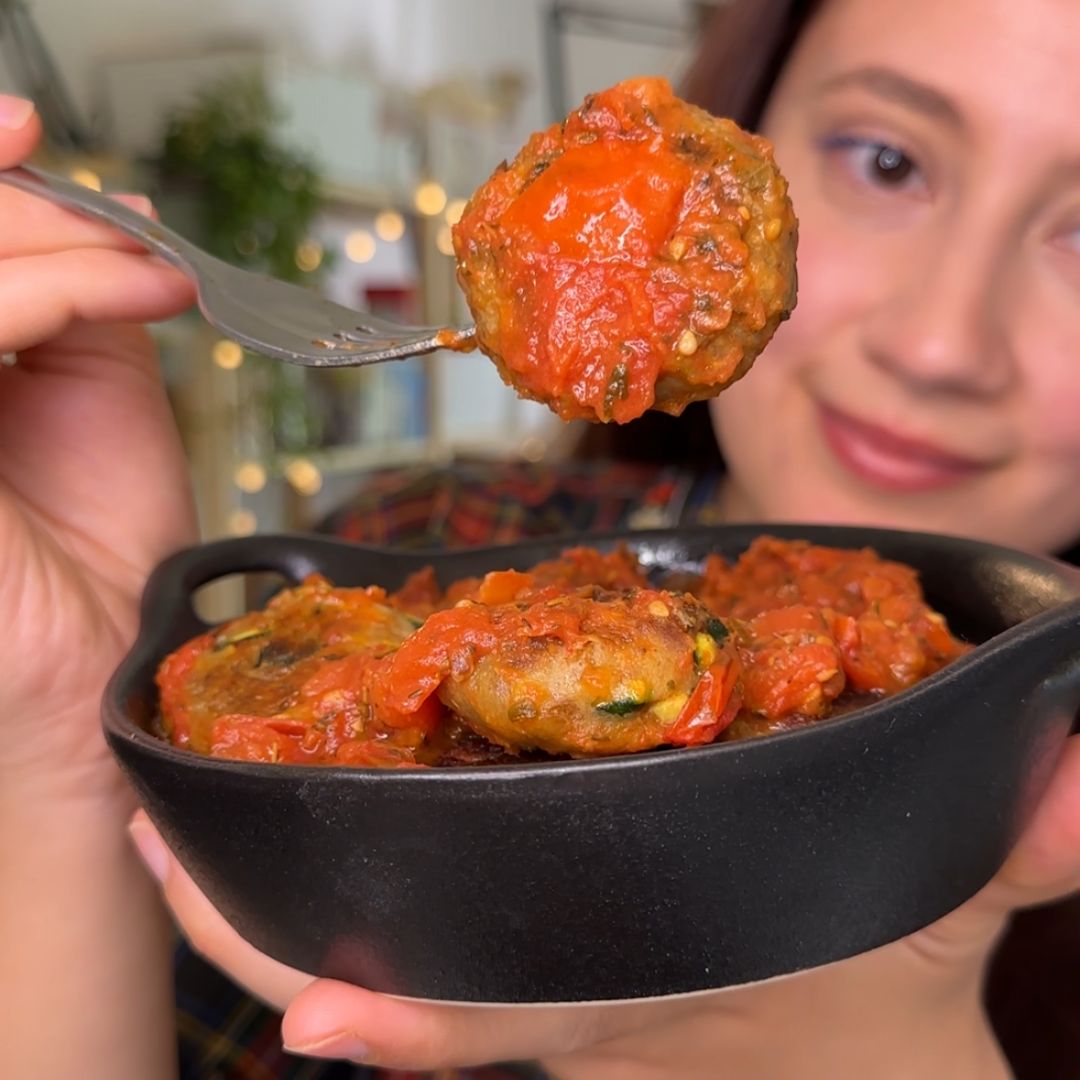 Polpette di pane al sugo