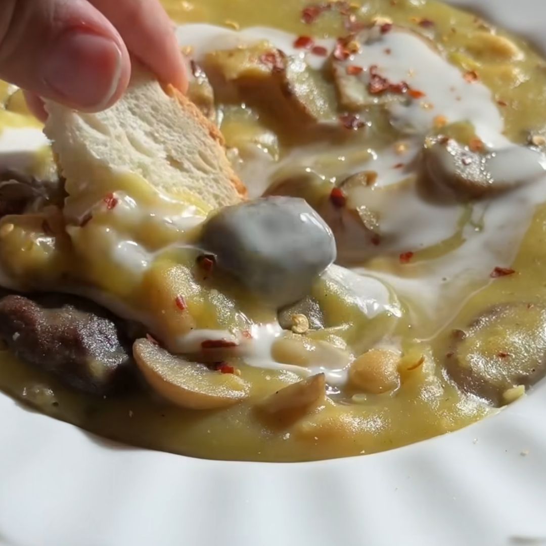 Zuppa autunnale con funghi e patate